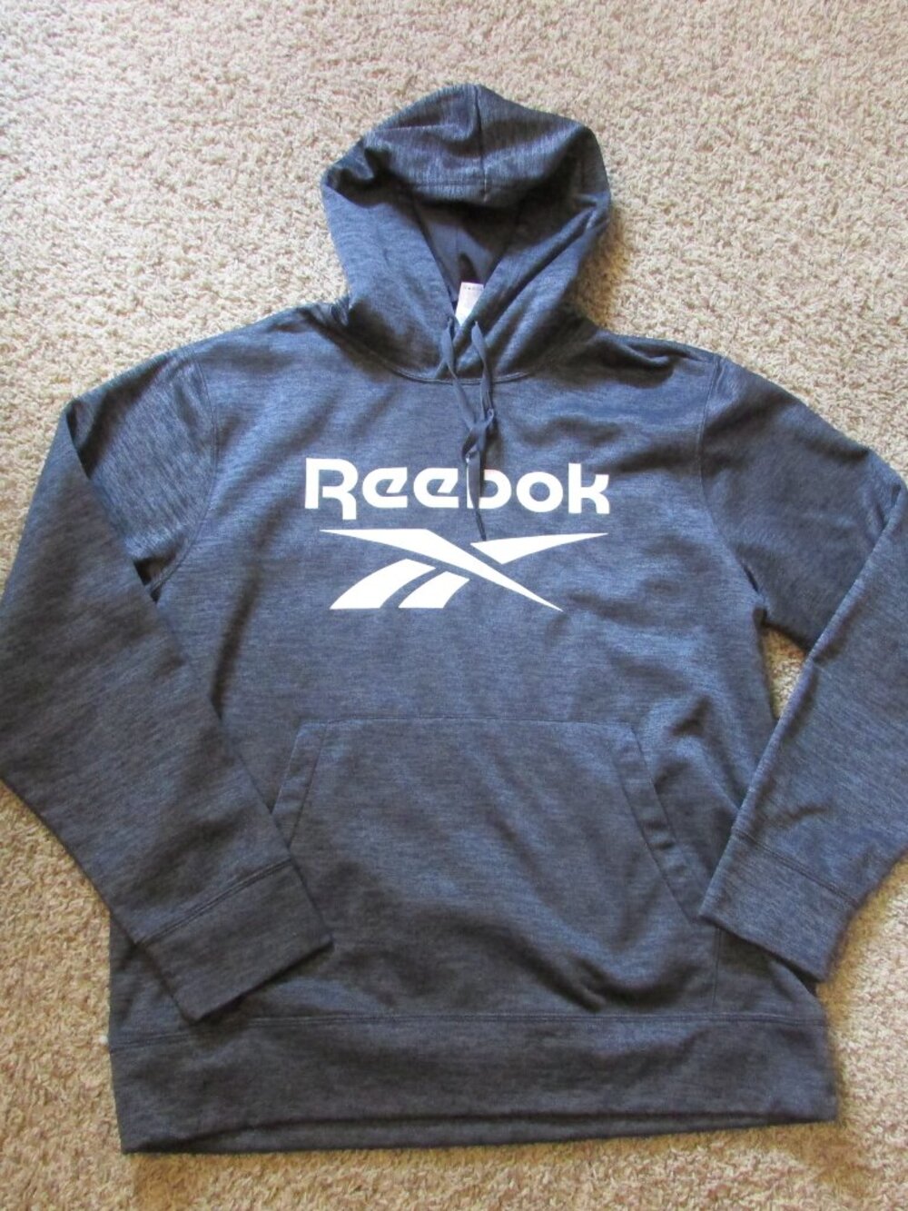 NWOT Reebok XL Gray Hooded Pullover Sweatshirt Hoodie Fleece lined Warm